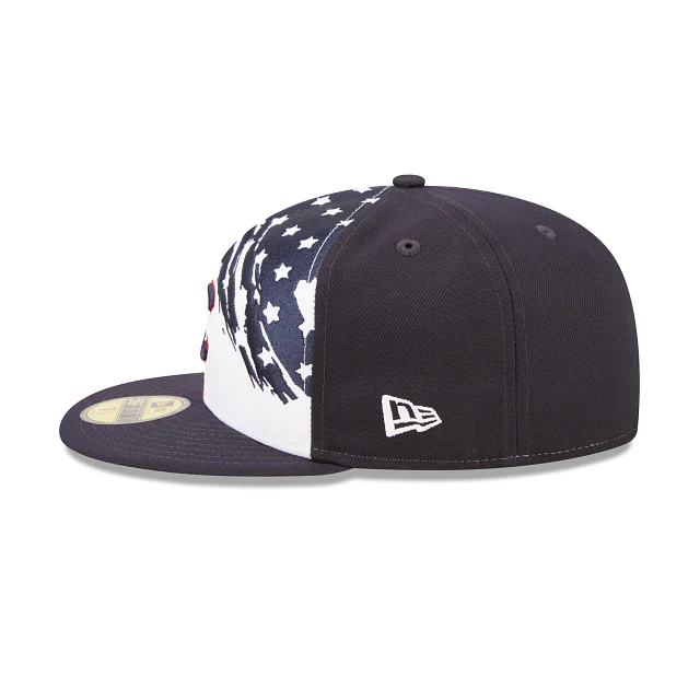 New Era Chicago Cubs Independence Day 2022 59FIFTY Fitted Hat - Image 4