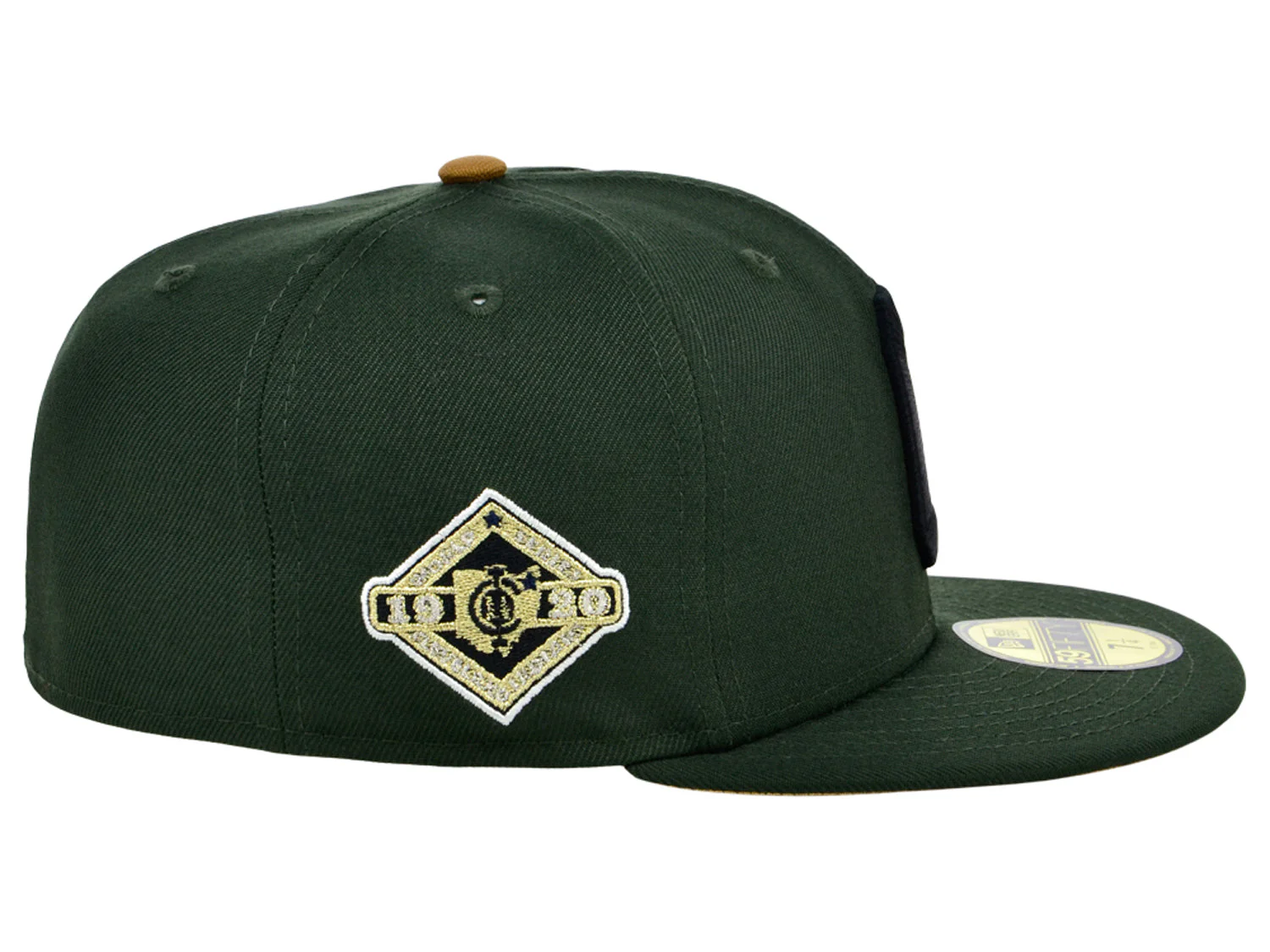 New Era x Lids HD  Cleveland Indians Champagne 2022 59FIFTY Fitted Cap - Image 3