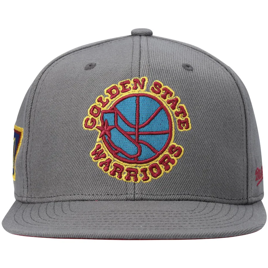 Mitchell & Ness Golden State Warriors Charcoal Hardwood Classics Carbon Cabarnet Fitted Hat - Image 5