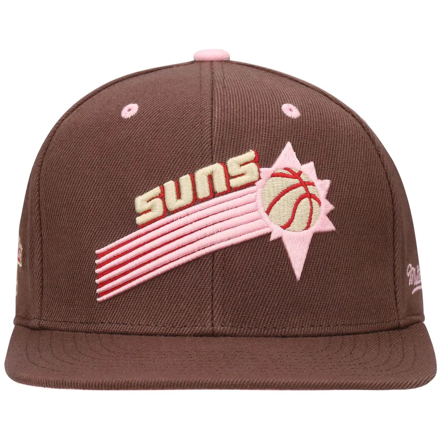 Mitchell & Ness Phoenix Suns Brown 25th Anniversary Hardwood Classics Brown Sugar Bacon Fitted Hat - Image 3