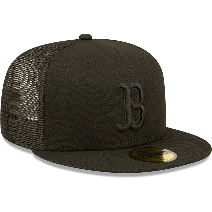 New Era Boston Red Sox Blackout Trucker 59FIFTY Fitted Hat - Image 4