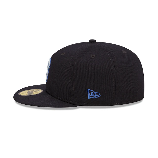New Era Boston Red Sox Monocamo 2022 59FIFTY Fitted Hat - Image 4