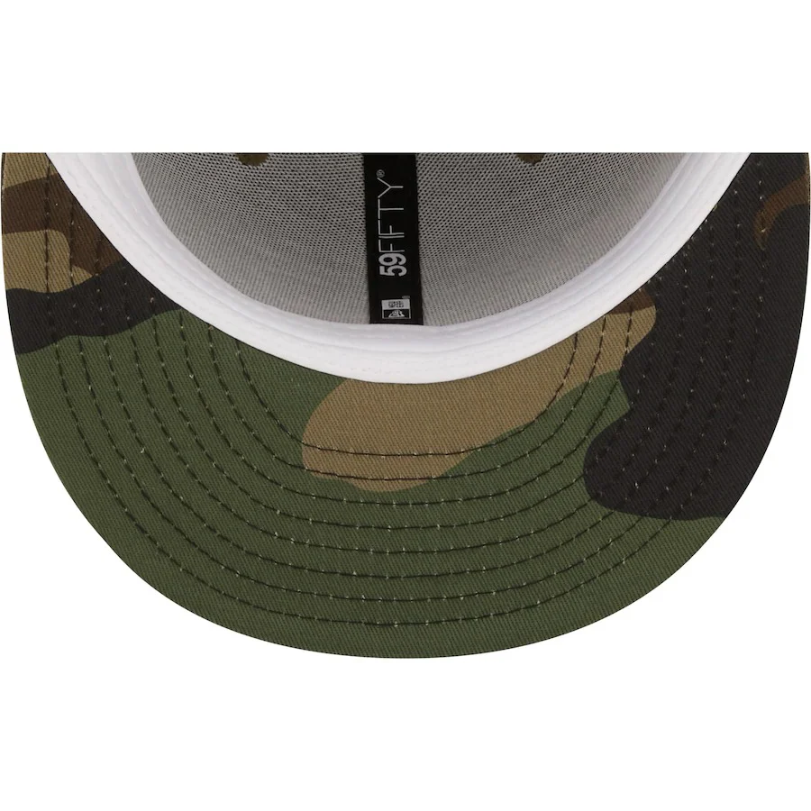 New Era Carolina Panthers Olive 2000 Pro Bowl Camo Undervisor 59FIFTY Fitted Hat - Image 2