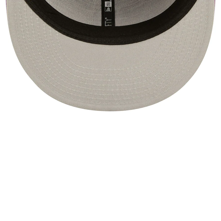 New Era Chicago Cubs Grape Logo 59FIFTY Fitted Hat - Image 2
