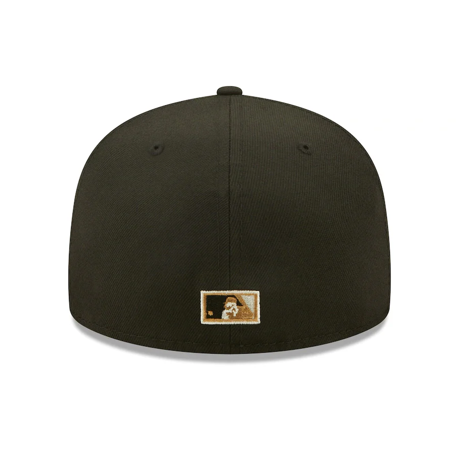 New Era Chicago White Sox Black Alternate Logo Wheat Undervisor 59FIFTY Fitted Hat - Image 3