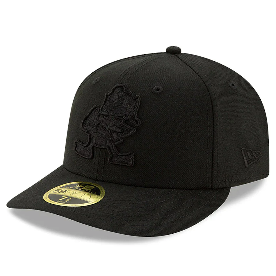 New Era Cleveland Browns Black Throwback Logo Low Profile 59FIFTY Fitted Hat