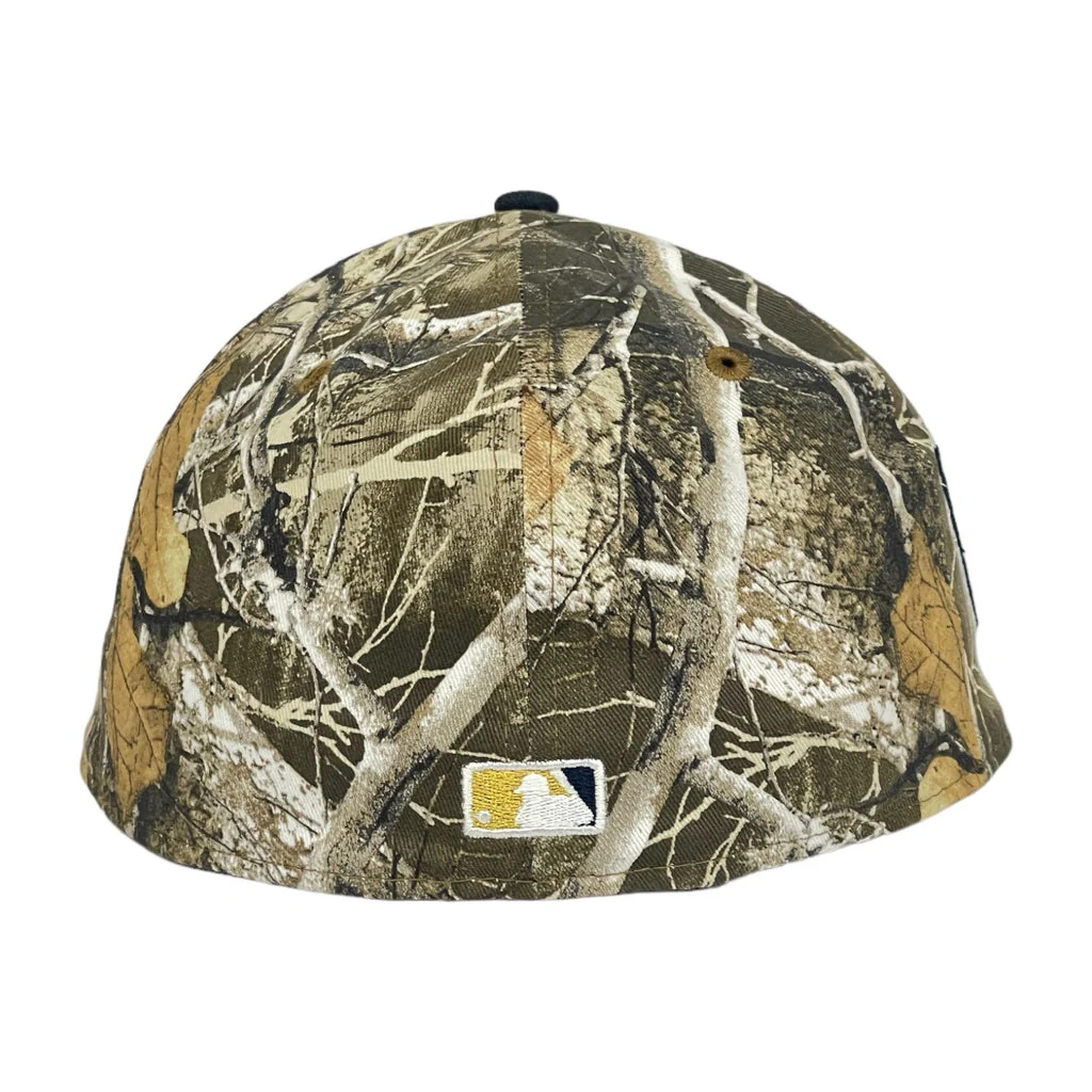 New Era Cleveland Guardians "Metallic Realtree 2.0" Navy 59FIFTY Fitted Hat - Image 3