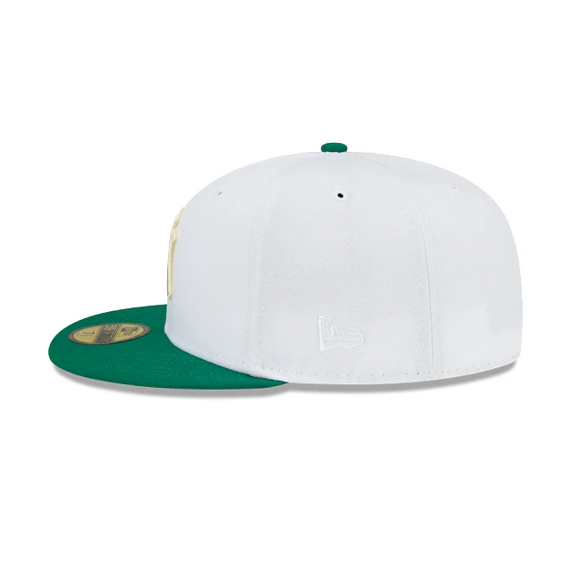 New Era  Color Refresh New York Yankees 2022 59FIFTY Fitted Hat - Image 4