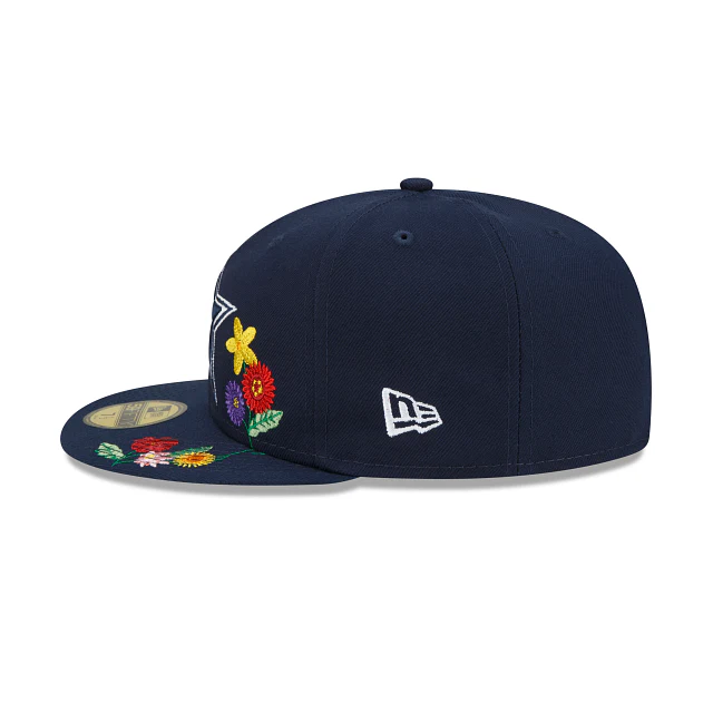 New Era  Dallas Cowboys Visor Bloom 2022 59FIFTY Fitted Hat - Image 5