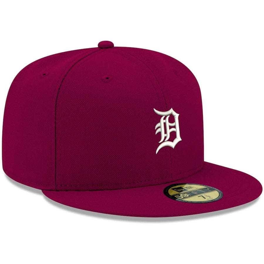 New Era Detroit Tigers Cardinal Logo 59FIFTY Fitted Hat - Image 3