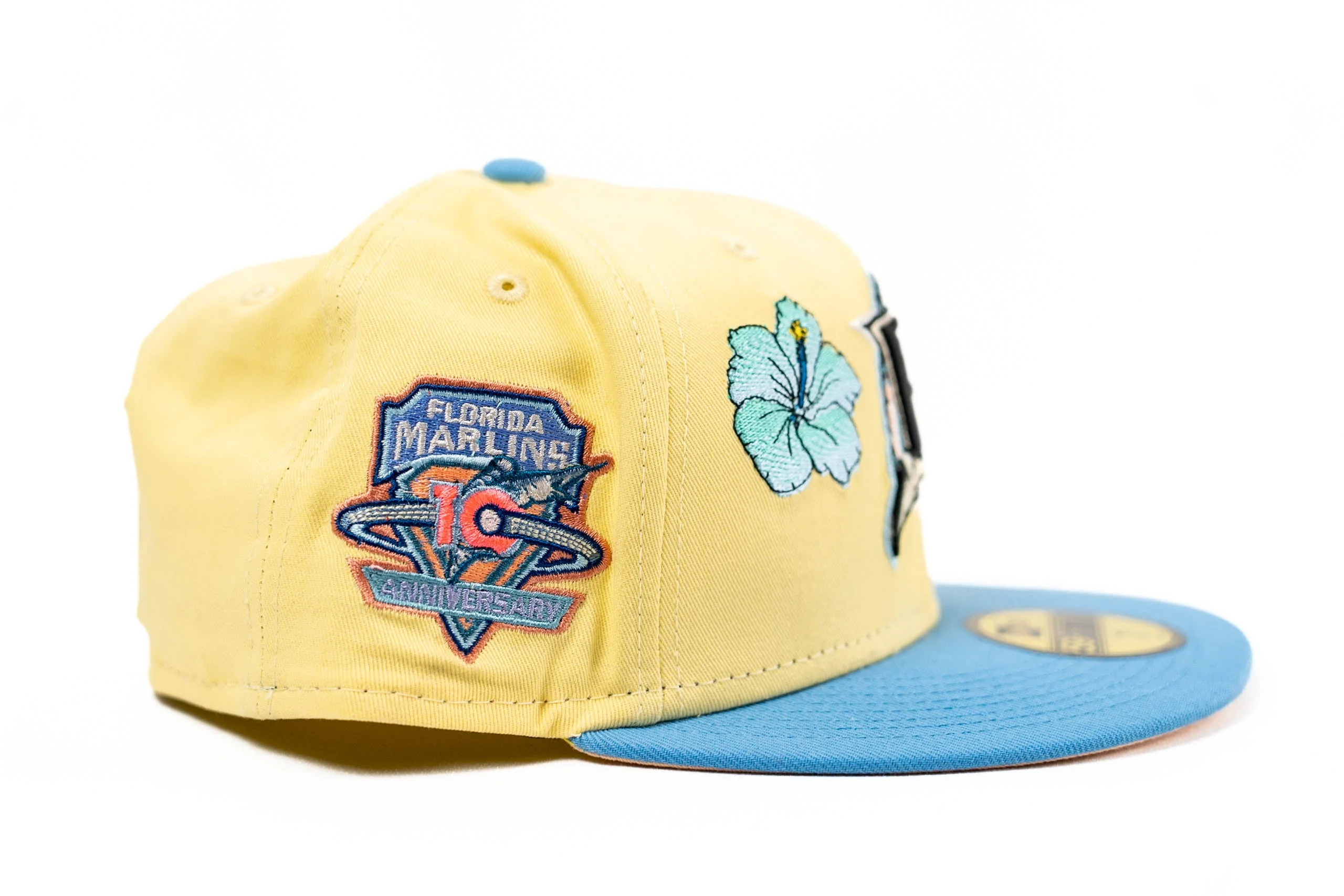 New Era Florida Marlins Soft yellow/Peach 19th Anniversary 59FIFTY Fitted Hat - Image 3