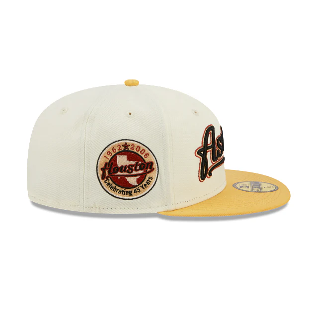 New Era Houston Astros Cooperstown Chrome 2023 59FIFTY Fitted Hat - Image 4