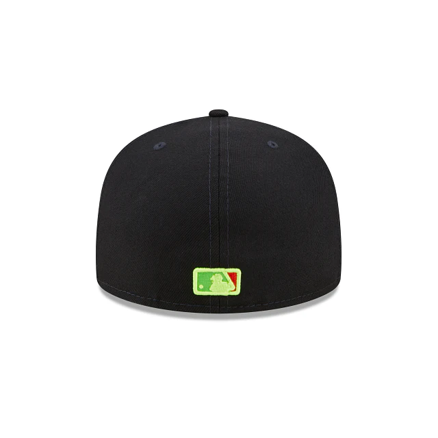 New Era Houston Astros Infrared 2022 59FIFTY Fitted Hat - Image 6