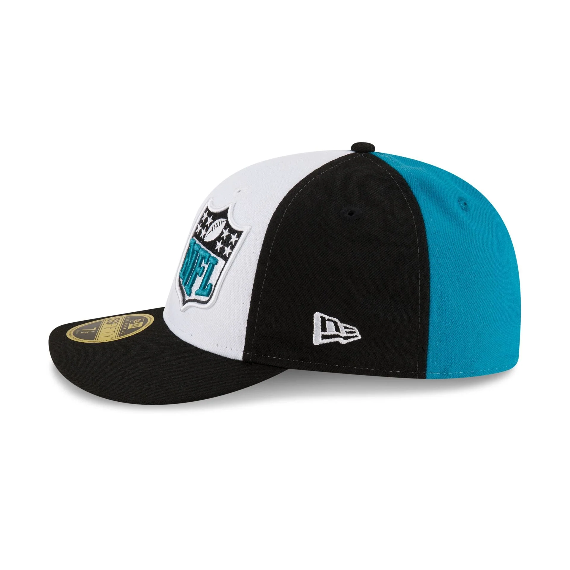 New Era Jacksonville Jaguars 2023 Sideline Low Profile 59FIFTY Fitted Hat - Image 4