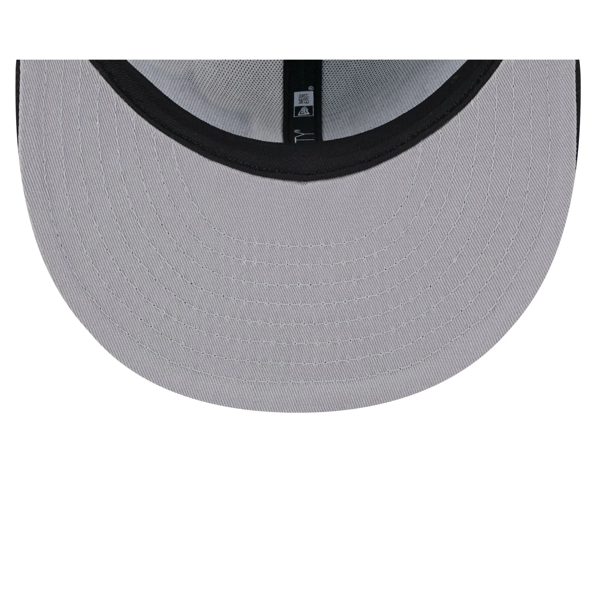 New Era Las Vegas Raiders 2023 Sideline 59FIFTY Fitted Hat - Image 7