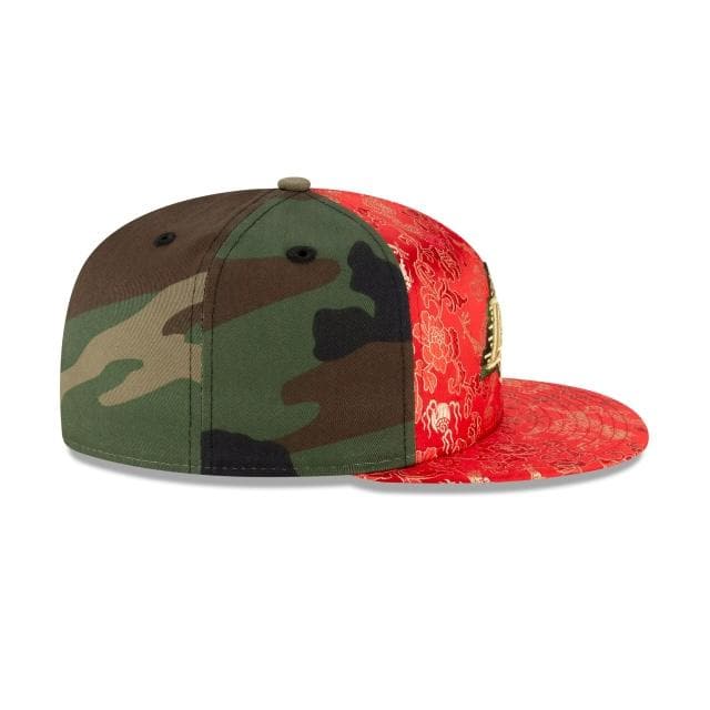 New Era Los Angeles Lakers Dragon Satin 59Fifty Fitted Hat - Image 3