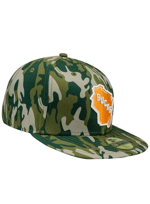 New Era Milwaukee Bucks Camo 59Fifty Fitted Hat - Image 3