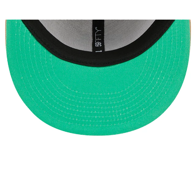 New Era Milwaukee Bucks Team 2023 Neon 59FIFTY Fitted Hat - Image 7