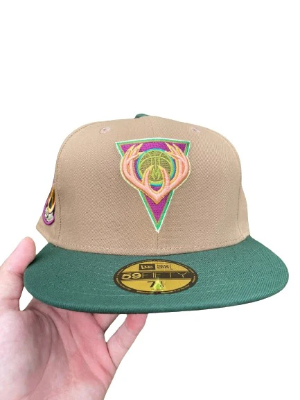 New Era Milwaukee Bucks 'Vintage ACG' 59FIFTY Fitted Hat - Image 4