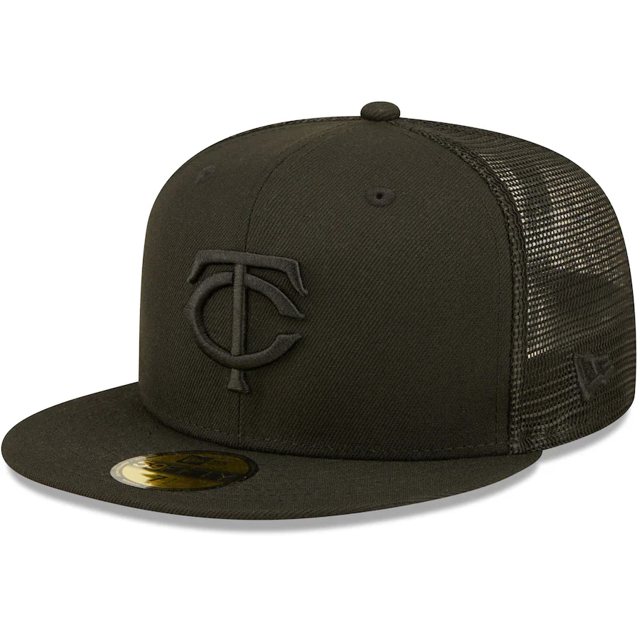New Era Minnesota Twins Blackout Trucker 59FIFTY Fitted Hat