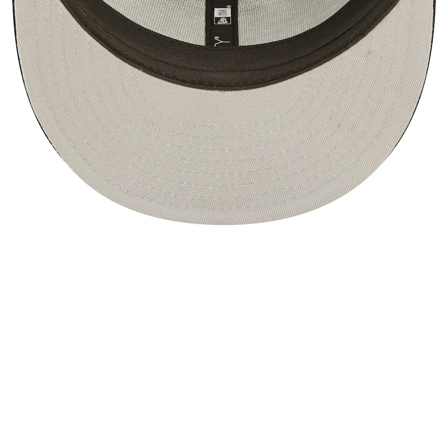 New Era Minnesota Twins Blackout Trucker 59FIFTY Fitted Hat - Image 2
