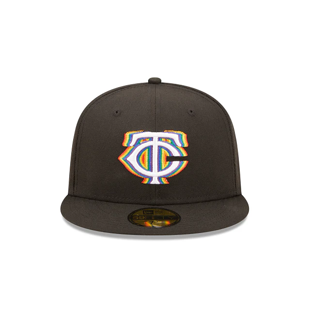 New Era  Minnesota Twins Prismatic 2022 59FIFTY Fitted Hat - Image 2