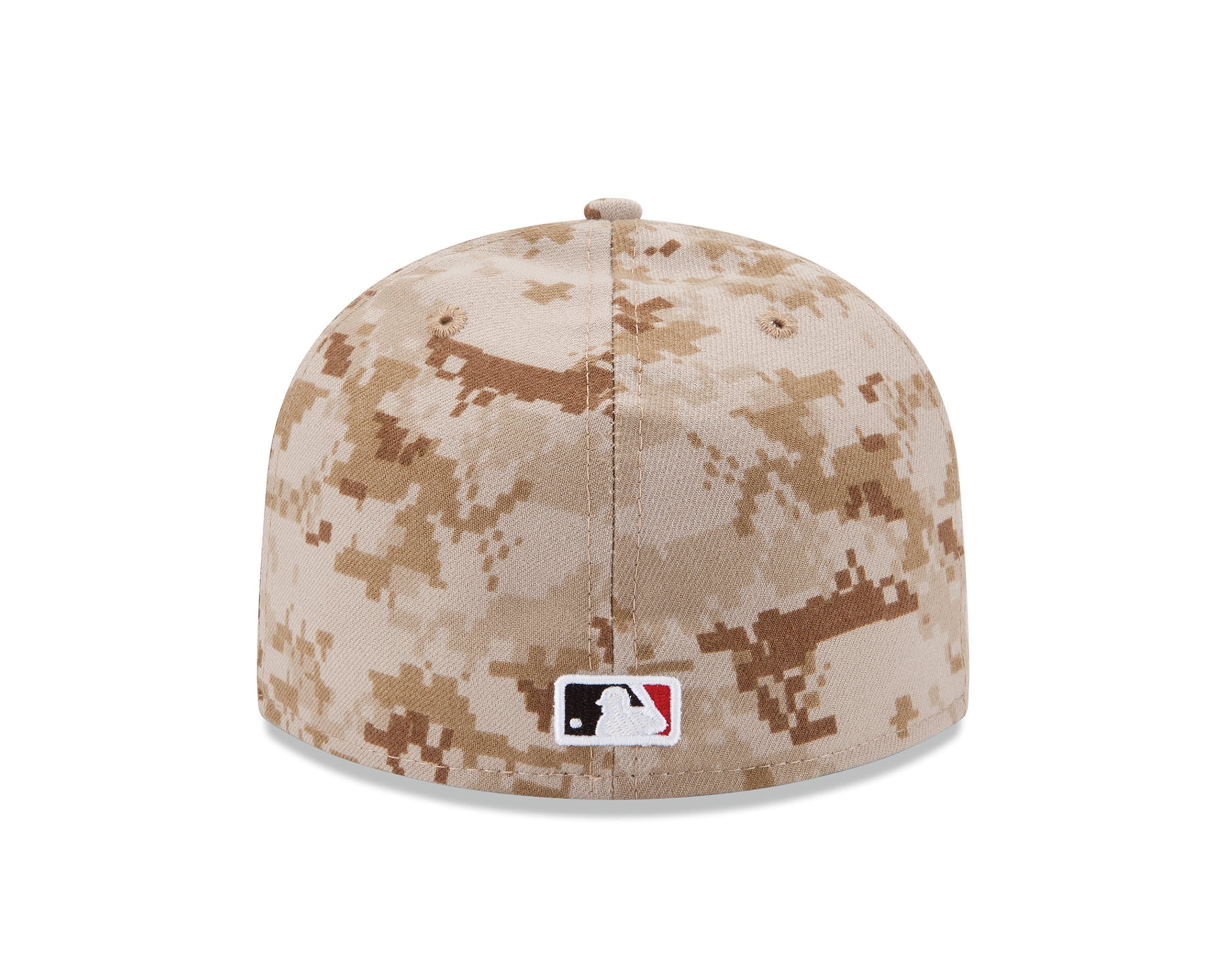 New Era Cincinnati Reds Desert Camo 59FIFTY Fitted Hat - Image 4
