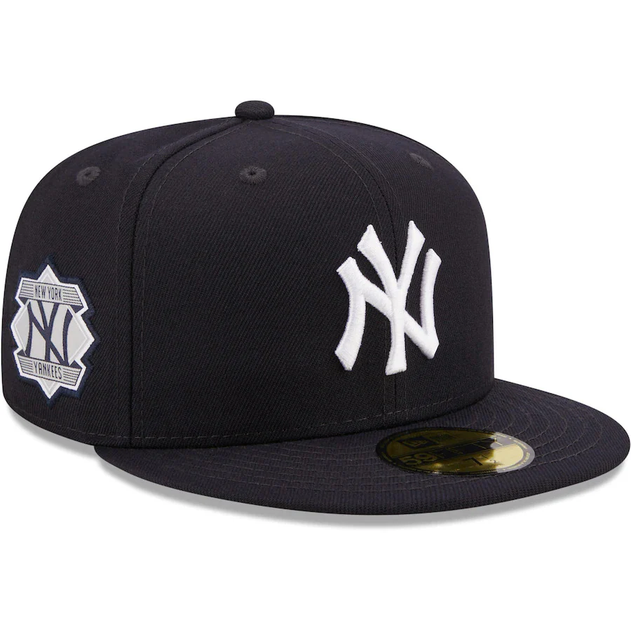 New Era Navy New York Yankees Logo Side 59FIFTY Fitted Hat - Image 3