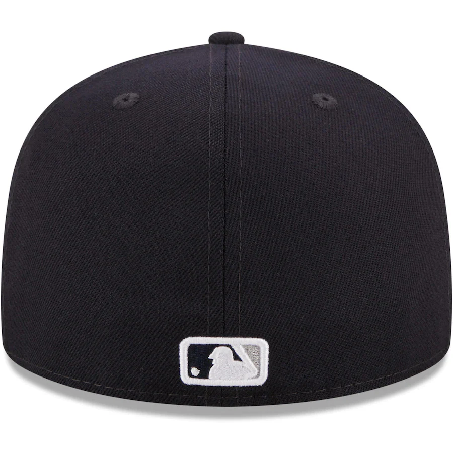 New Era Navy New York Yankees Logo Side 59FIFTY Fitted Hat - Image 4