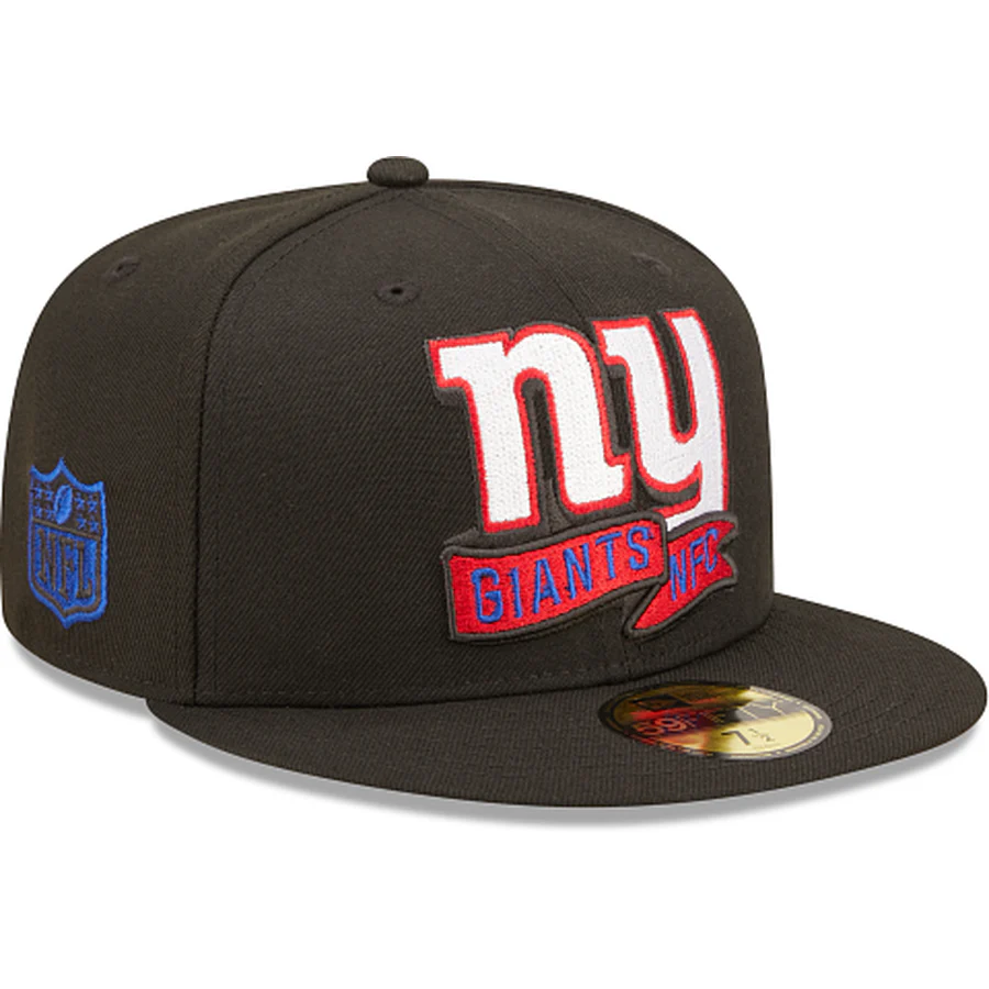 New Era New York Giants 2022 Sideline Black 59FIFTY Fitted Hat