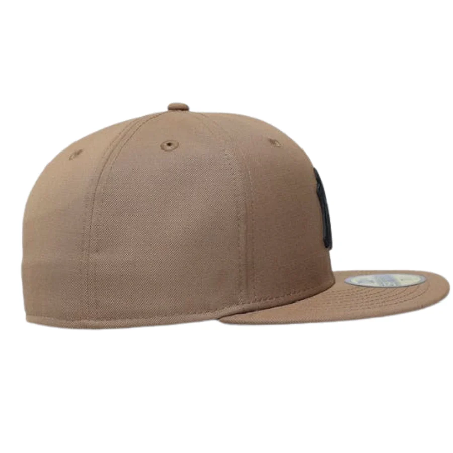 New Era New York Yankees Wheat/Black 59FIFTY Fitted Hat - Image 4