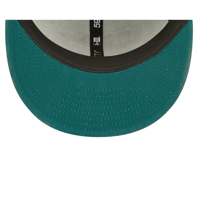 New Era Philadelphia Eagles 2022 Sideline Ink Dye 59FIFTY Fitted Hat - Image 7