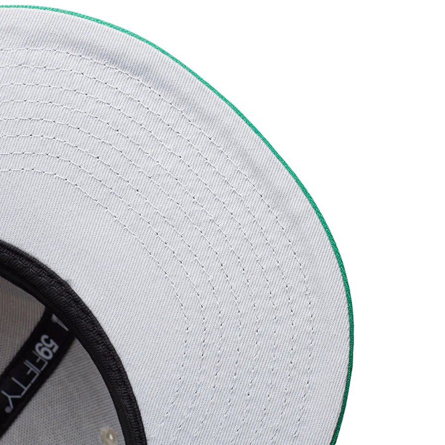 New Era Philadelphia Eagles White/Green Pre-Game 59FIFTY Fitted Hat - Image 3
