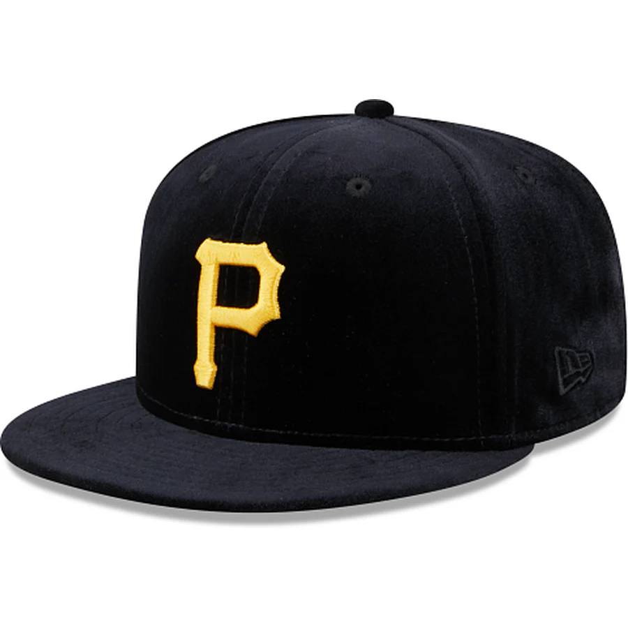 New Era Pittsburgh Pirates Velvet 59FIFTY Fitted Hat
