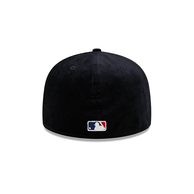 New Era Pittsburgh Pirates Velvet 59FIFTY Fitted Hat - Image 6
