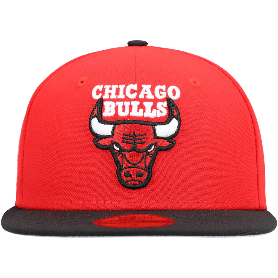 New Era Red Chicago Bulls Team Logoman 59FIFTY Fitted Hat - Image 3