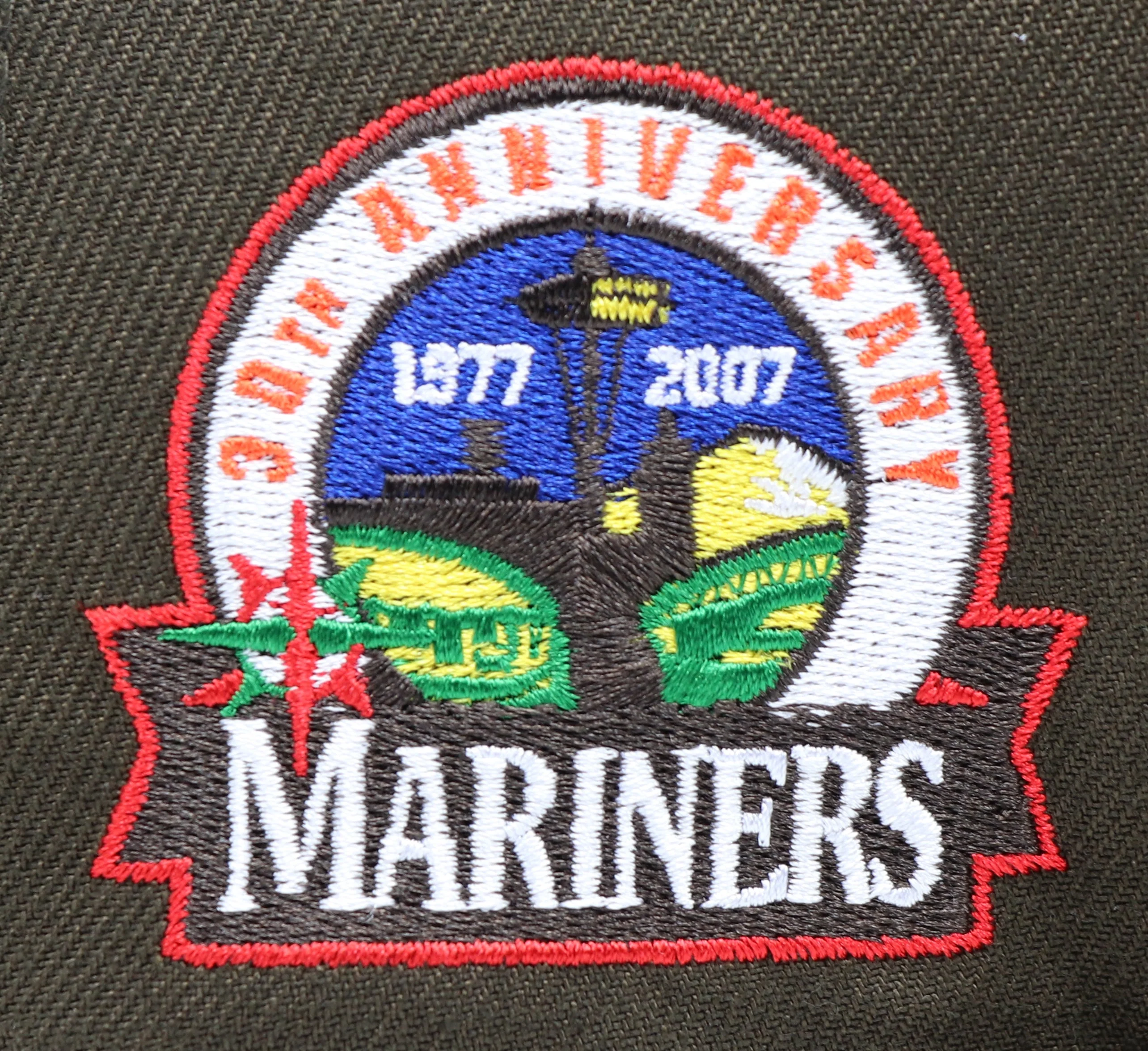 New Era Seattle Mariners "M&M" Brown/Red 30th Anniversary 59FIFTY Fitted Hat - Image 3