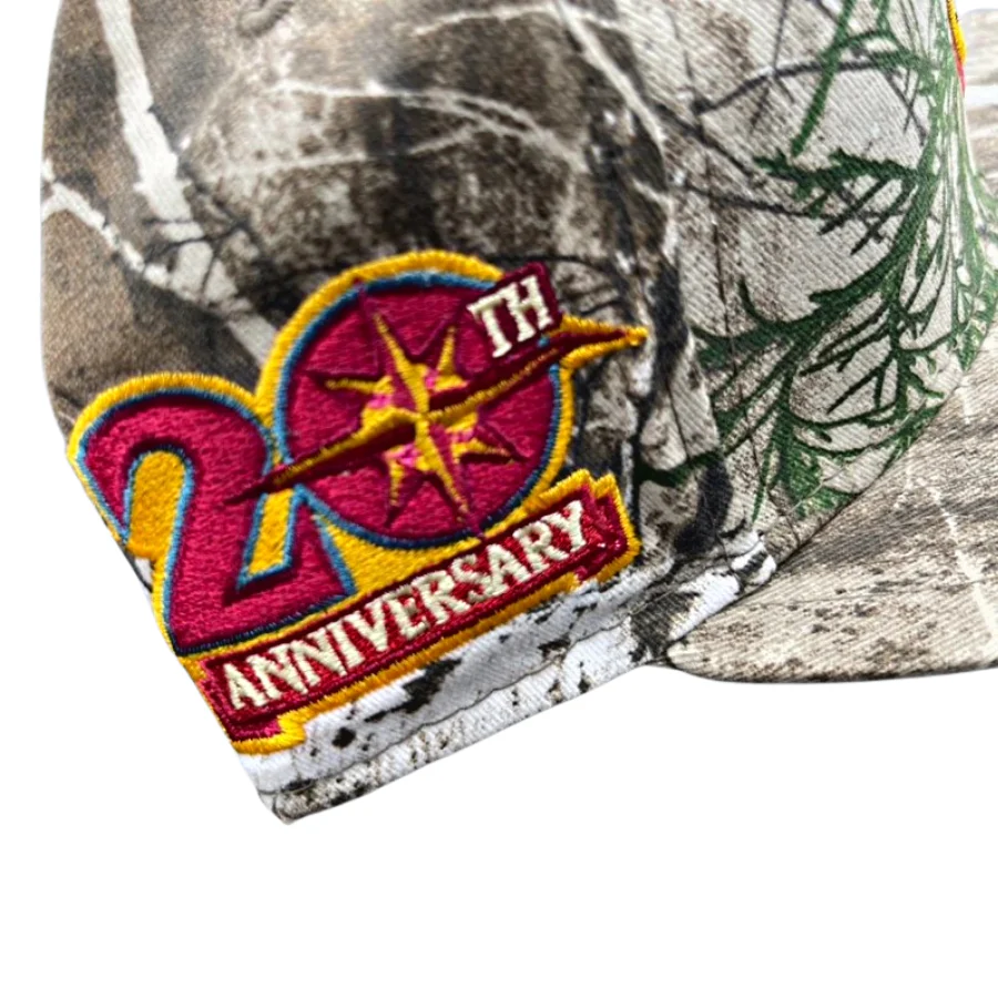 New Era Seattle Mariners Realtree 20th Anniversary 59FIFTY Fitted Hat - Image 3