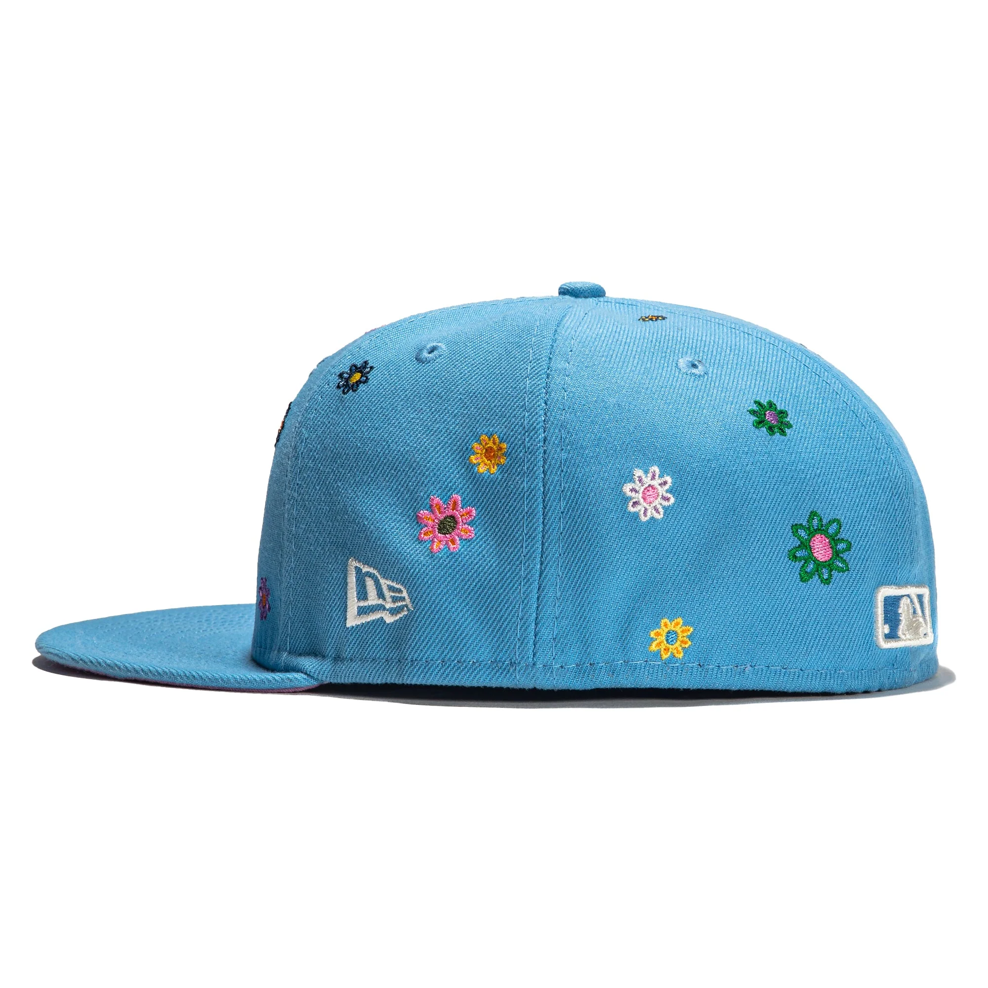 New Era Super Bloom 2 New York Mets 2022 59FIFTY Fitted Hat - Image 3