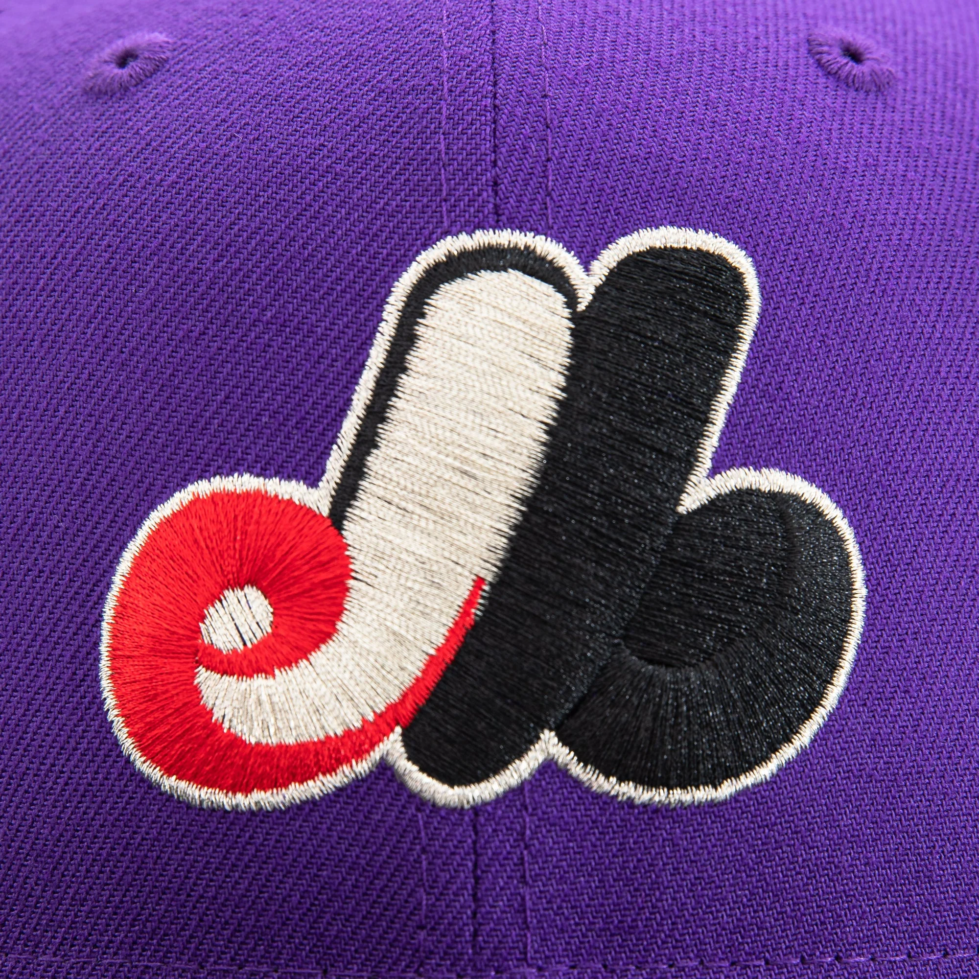 New Era T-Dot Montreal Expos 25th Anniversary 59FIFTY Fitted Hat - Image 4
