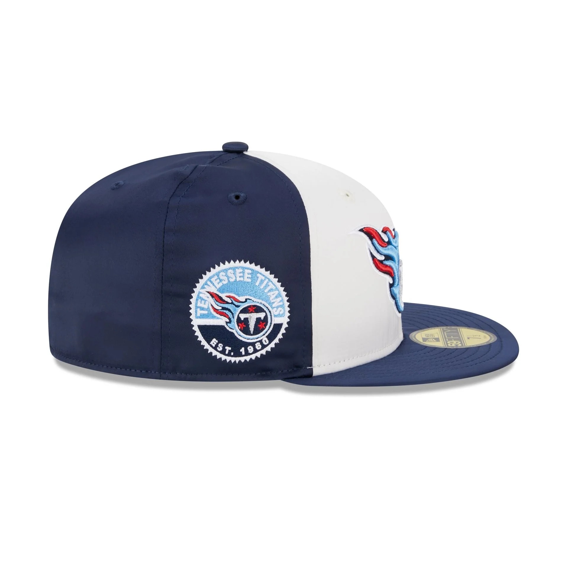 New Era Tennessee Titans Throwback Satin 2023 59FIFTY Fitted Hat - Image 4
