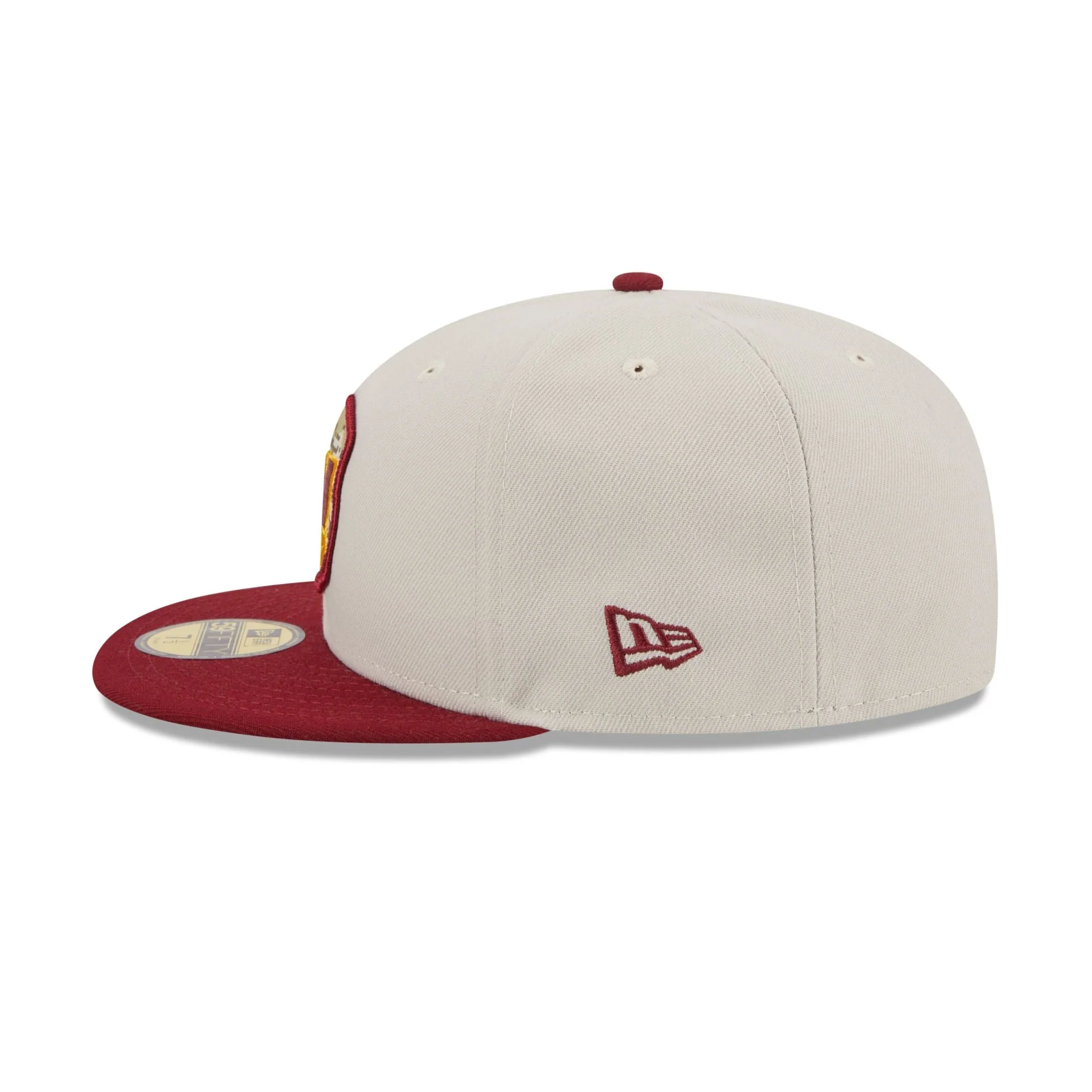 New Era Washington Commanders 2023 Salute to Service 59FIFTY Fitted Hat - Image 5