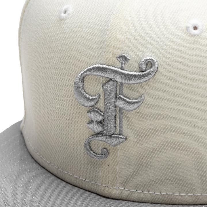 New Era x Feature Off-White & Grey 59FIFTY Fitted Hat - Image 2