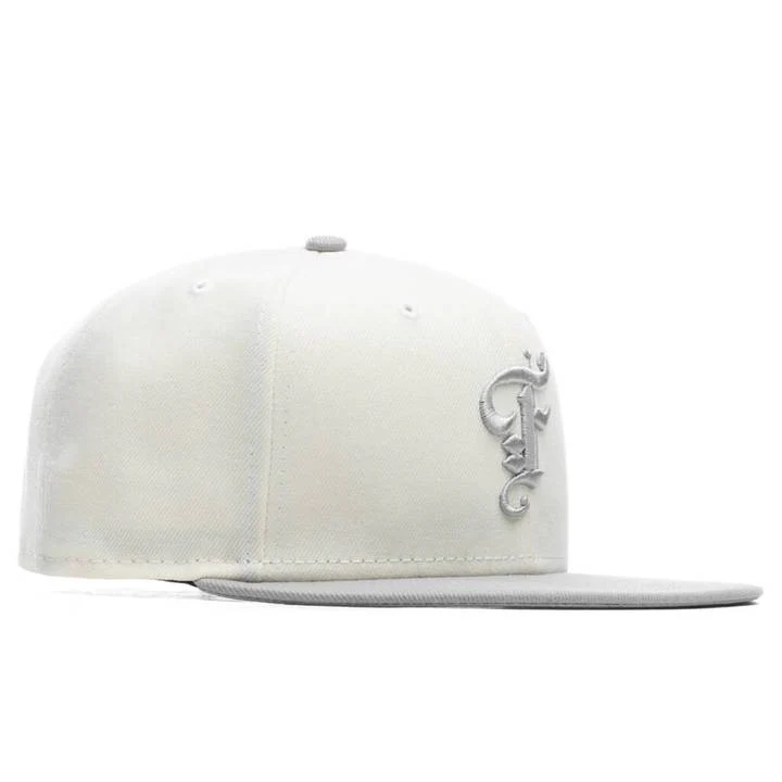 New Era x Feature Off-White & Grey 59FIFTY Fitted Hat - Image 3